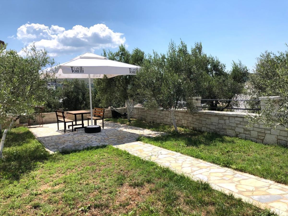 Vila Bexheti Ksamil Bagian luar foto